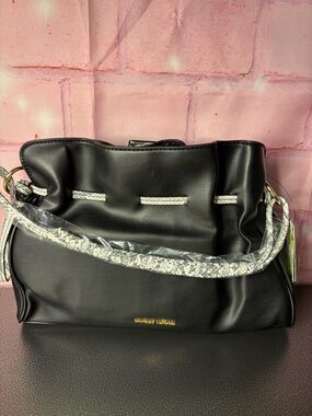 Badgley Mischka Black Shoulder Bag
